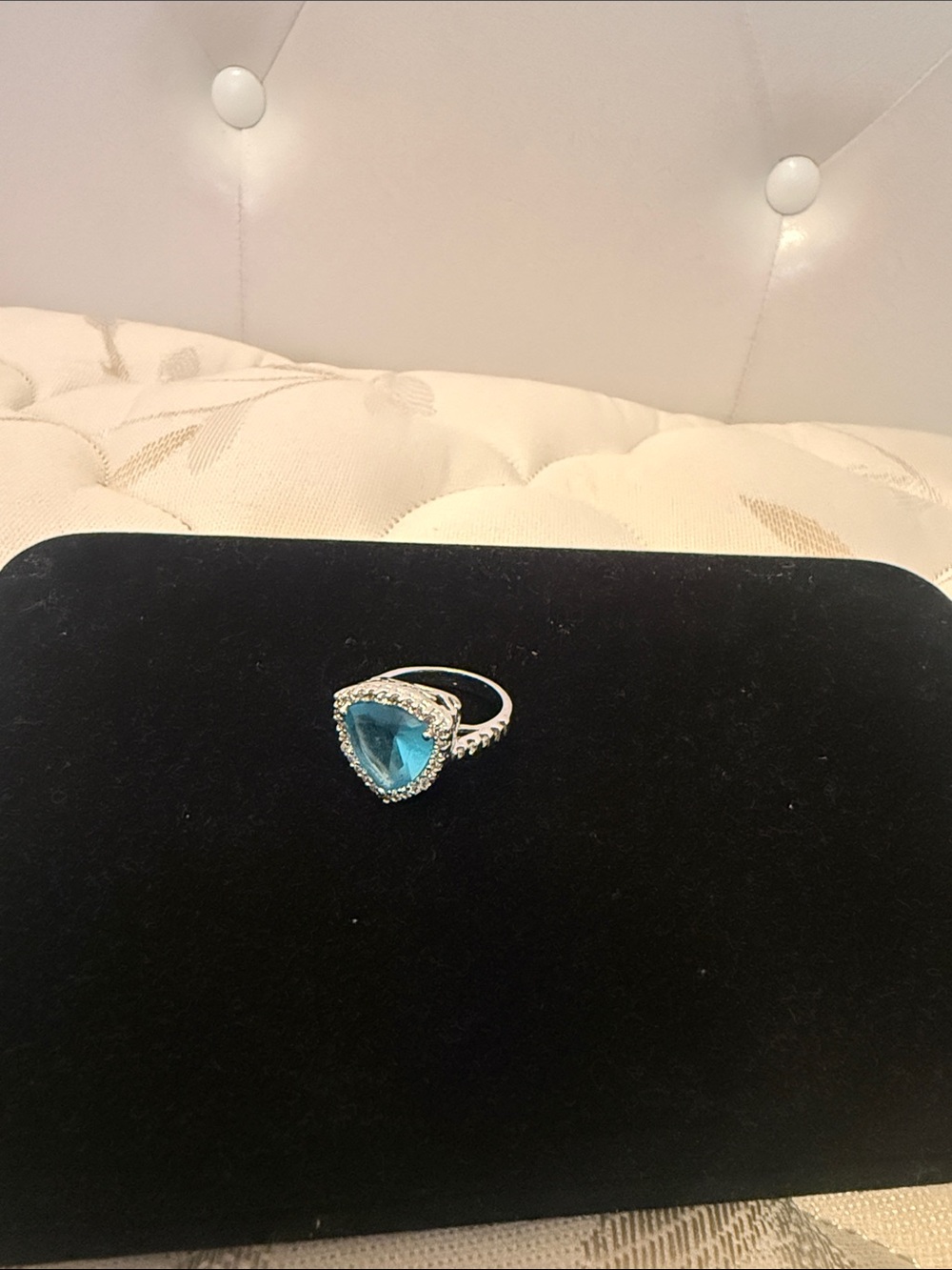 Blue Teardrop Halo Ring - Brand Unspecified